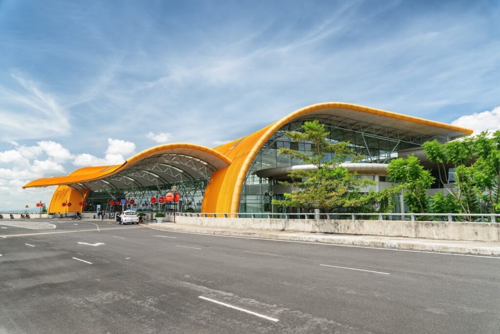 Du lịch Đà Lạt - sân bay