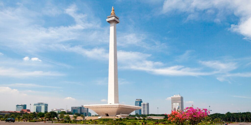 attractions in Jakarta national monument